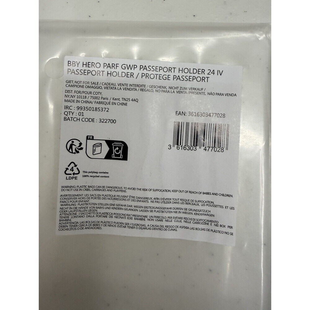 Burberry Black Passport Holder Cover Authentic Beauty GWP - Picture 2 of 6